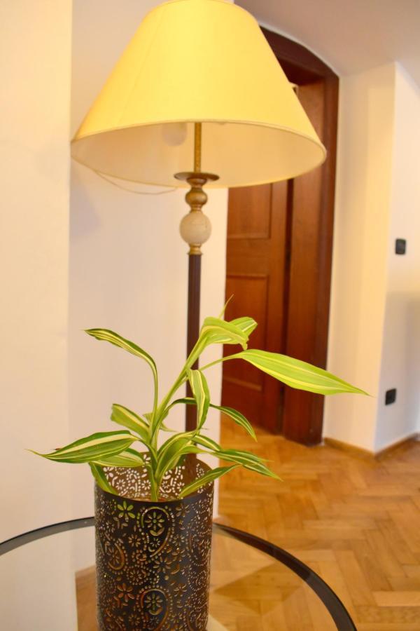 Airstay Prague apartment Lesser town! Extérieur photo