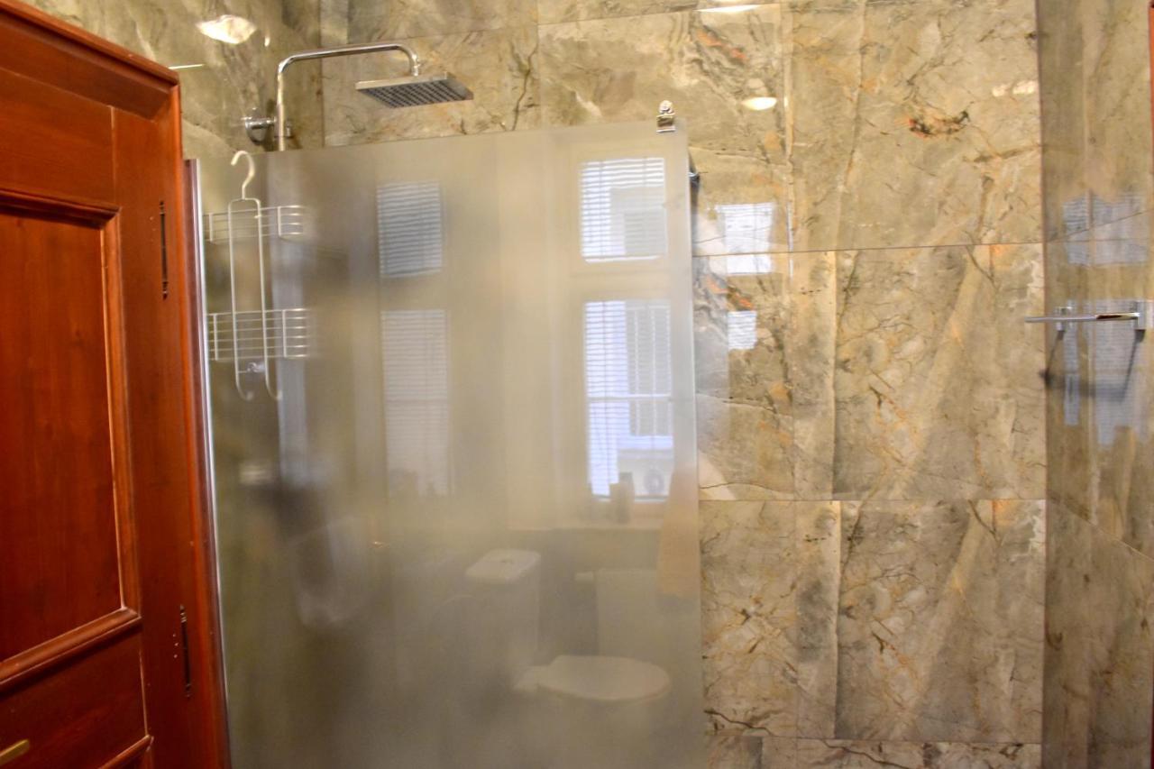 Airstay Prague apartment Lesser town! Extérieur photo