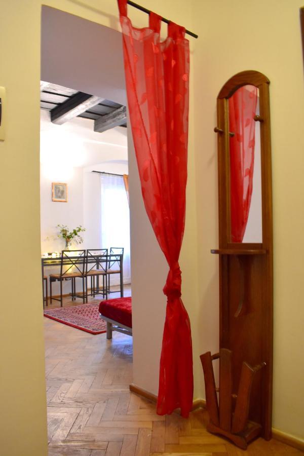 Airstay Prague apartment Lesser town! Extérieur photo